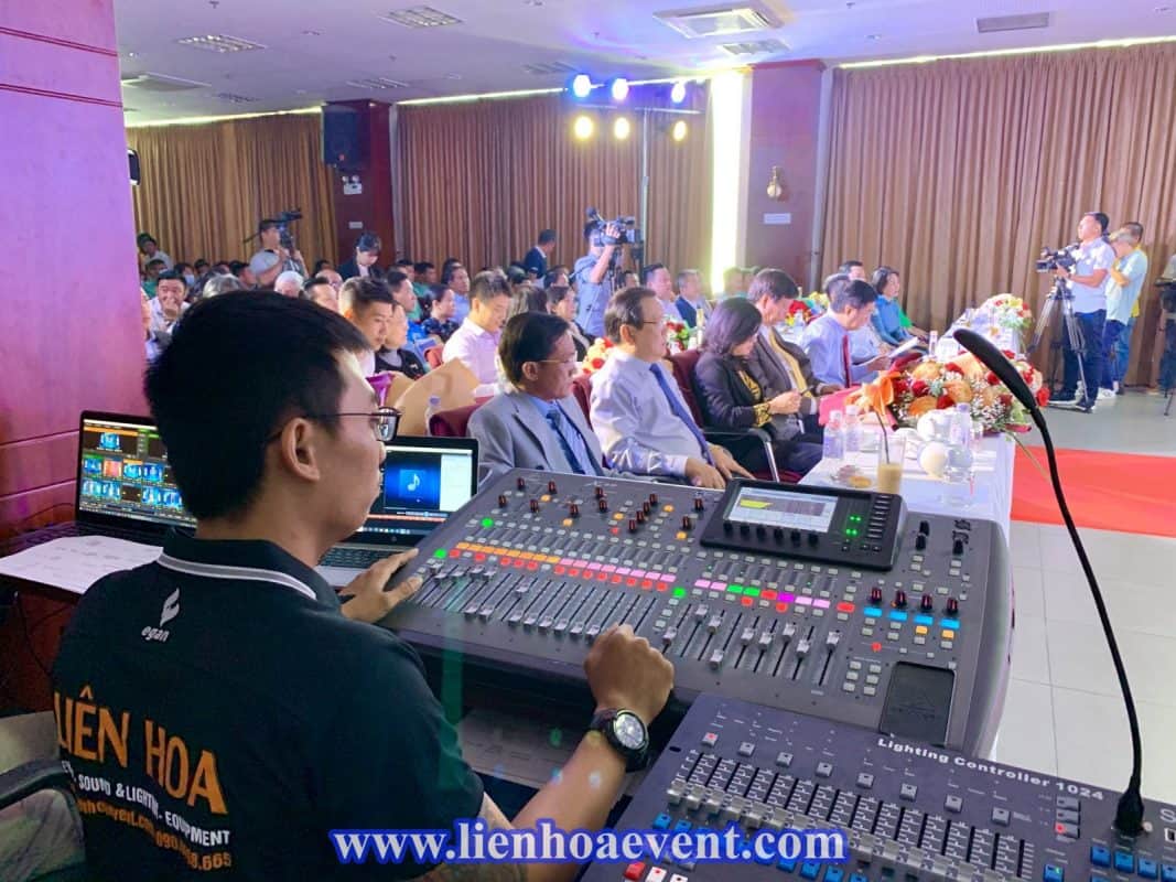 Connect Việt