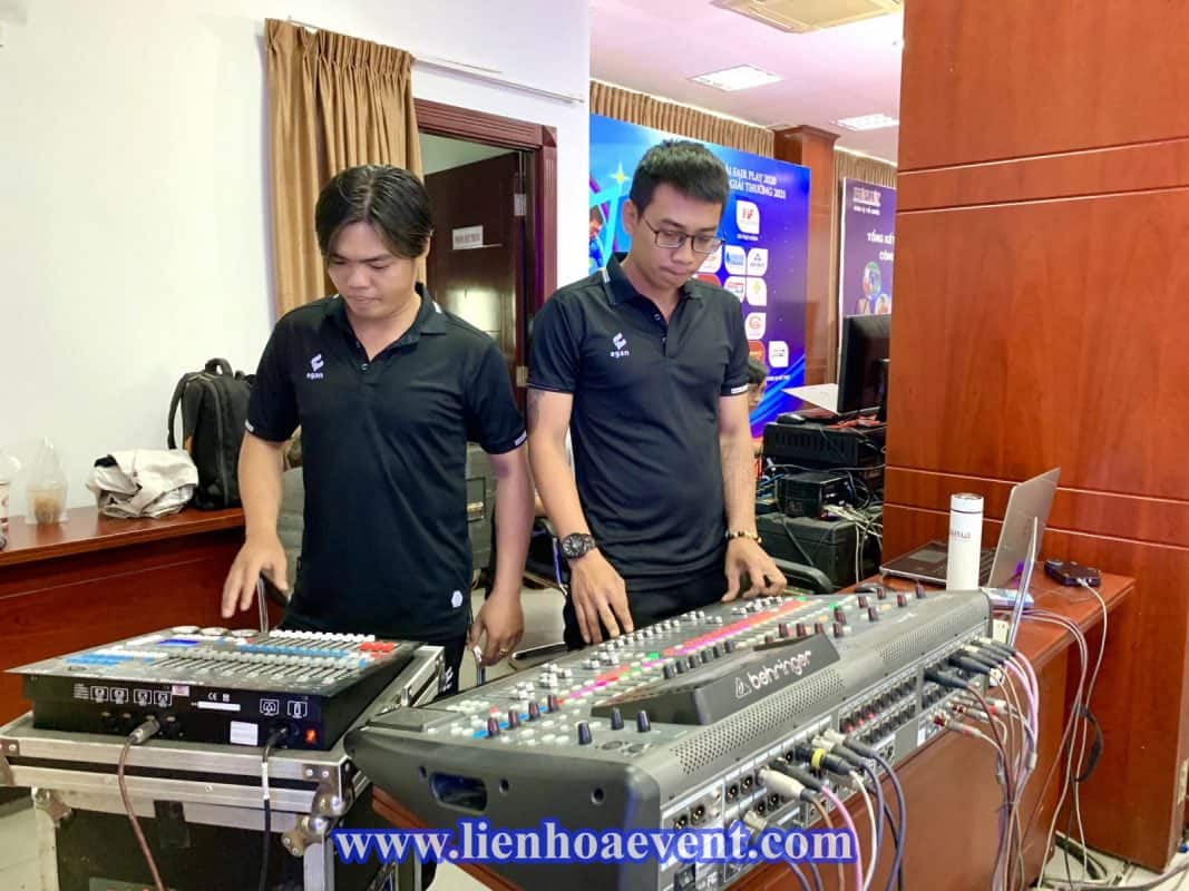 Connect Việt