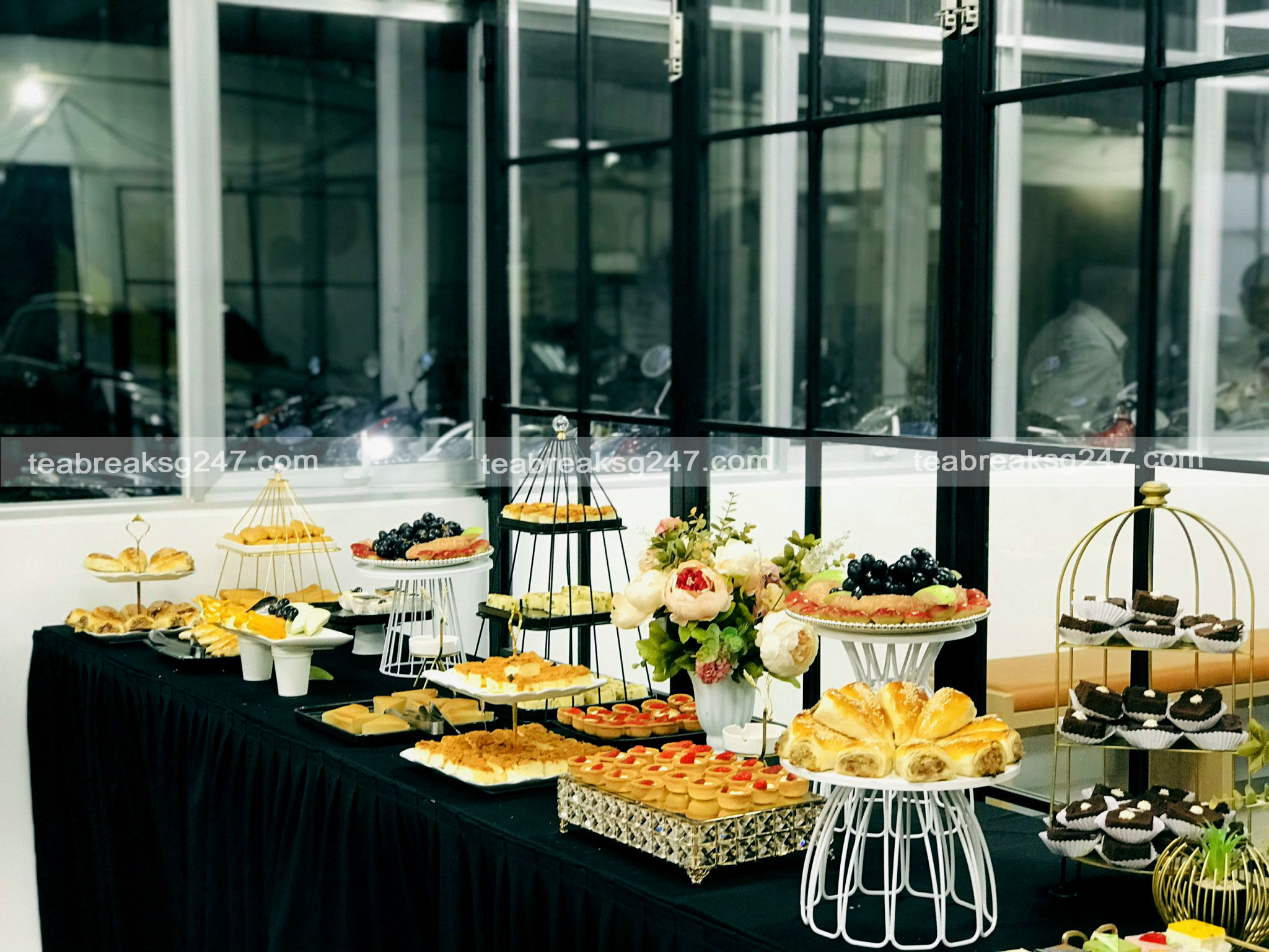 Bàn Tiệc Teabreak Đẹp - Connect Việt