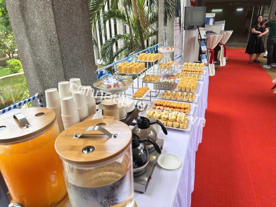 Connect Việt