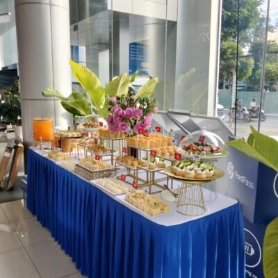 đội ngũ setup tại IDD Tower